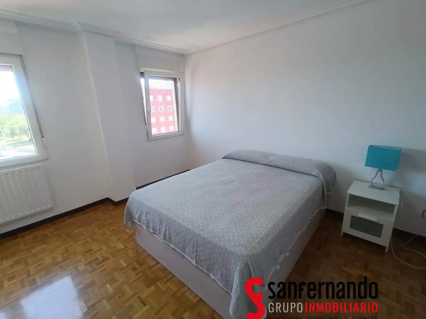 Bedroom of Flat for rent in Santander  with Heating, Parquet flooring and Furnished