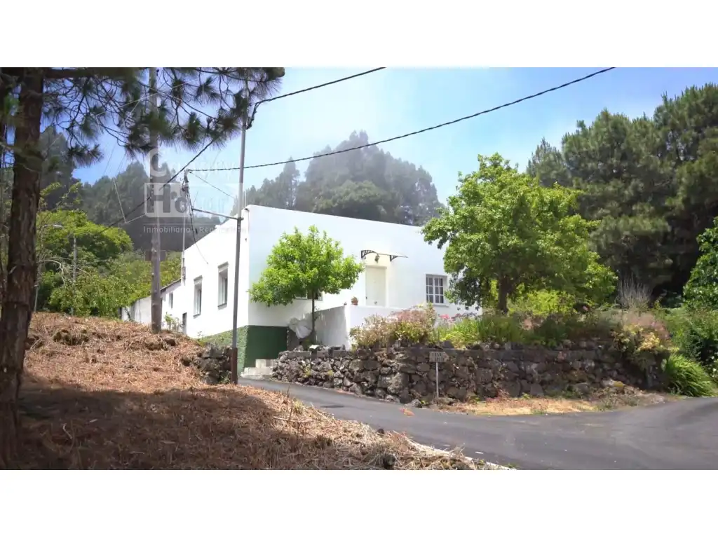 Vista exterior de Casa o chalet en venta en Garachico con Jardín privado, Terraza y Amueblado