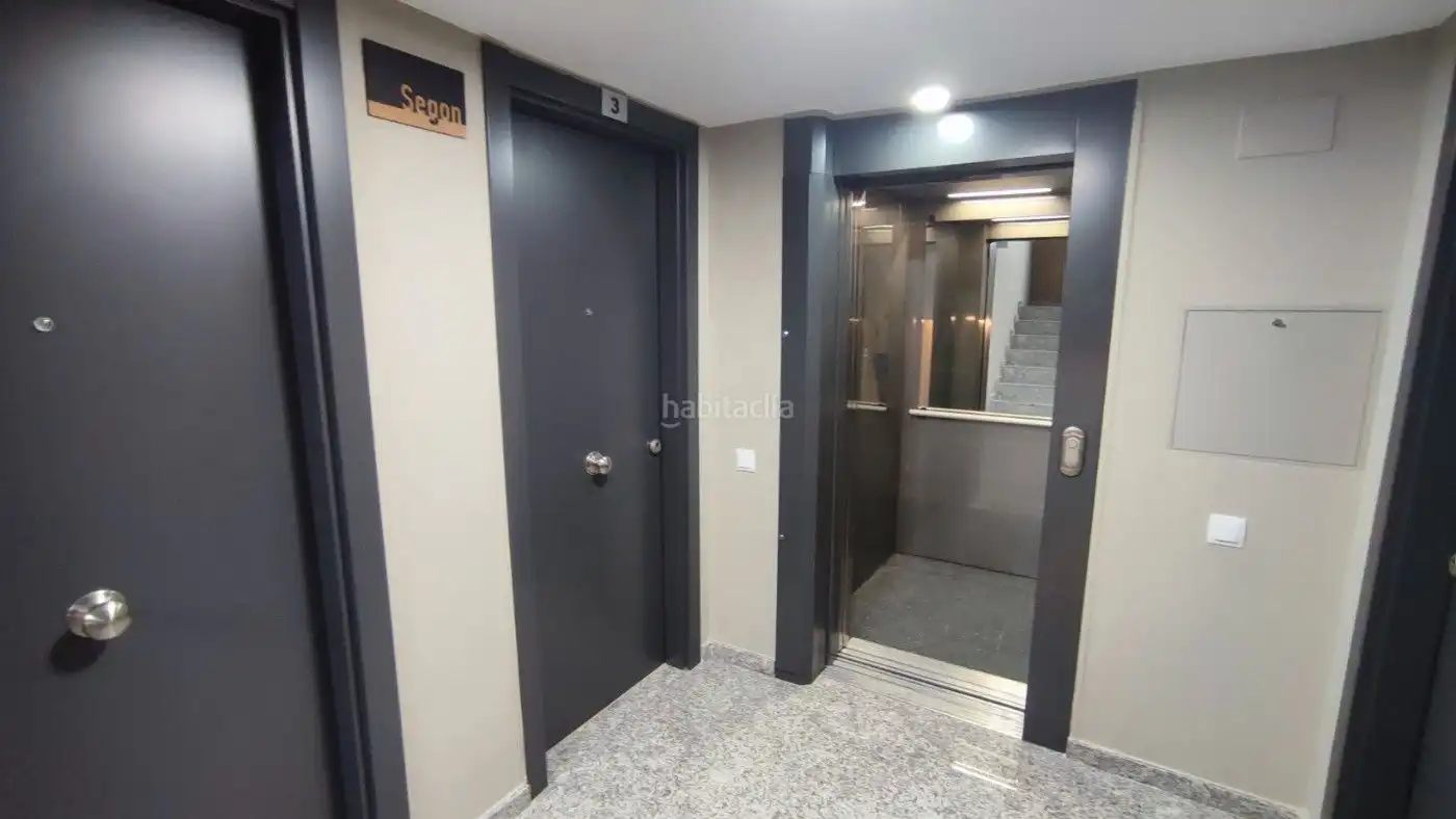 Piso con ascensor en alquiler en Carrer Llevant 16, imagen 16