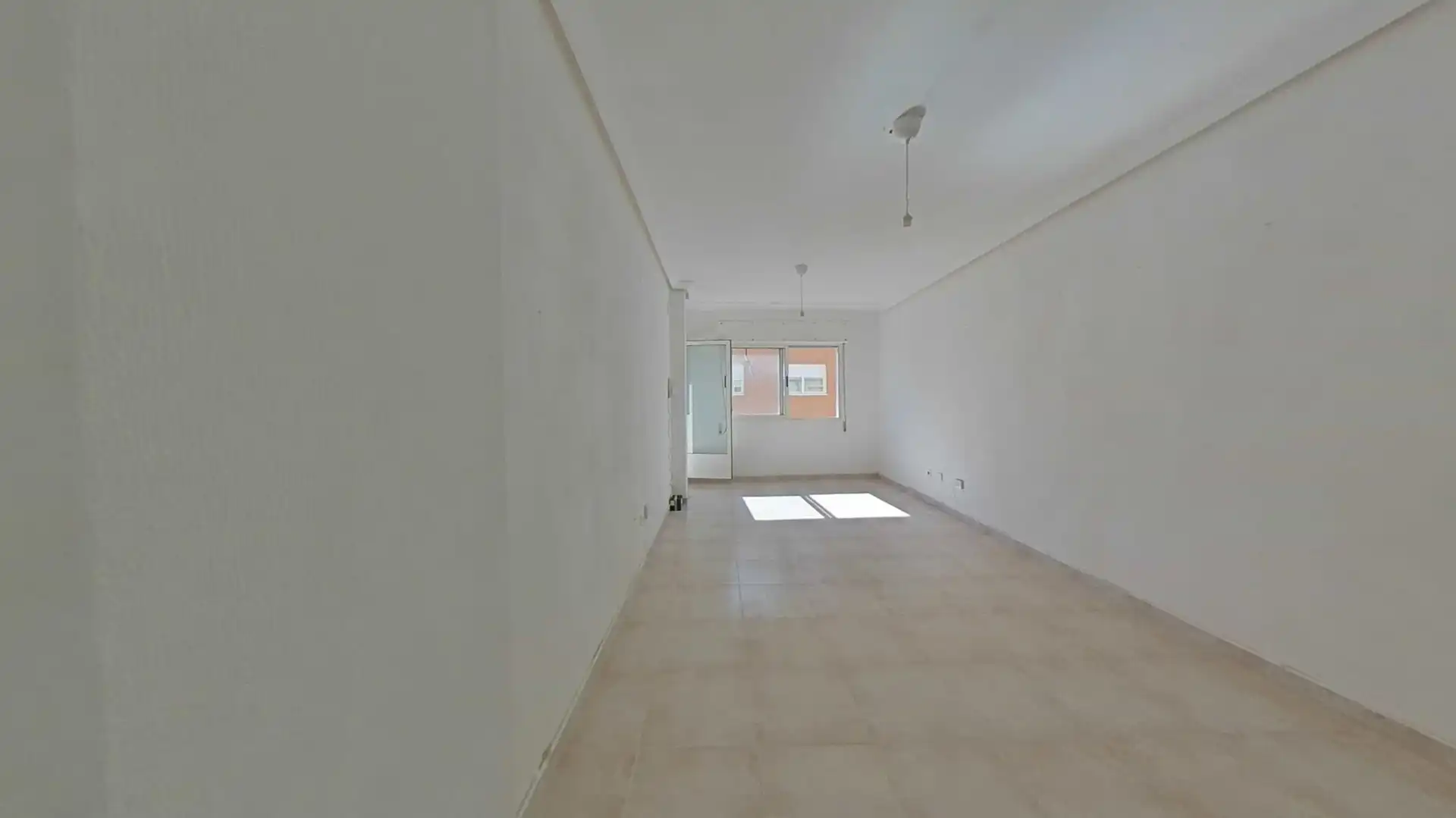 Piso en venta en Bigastro con Balcón