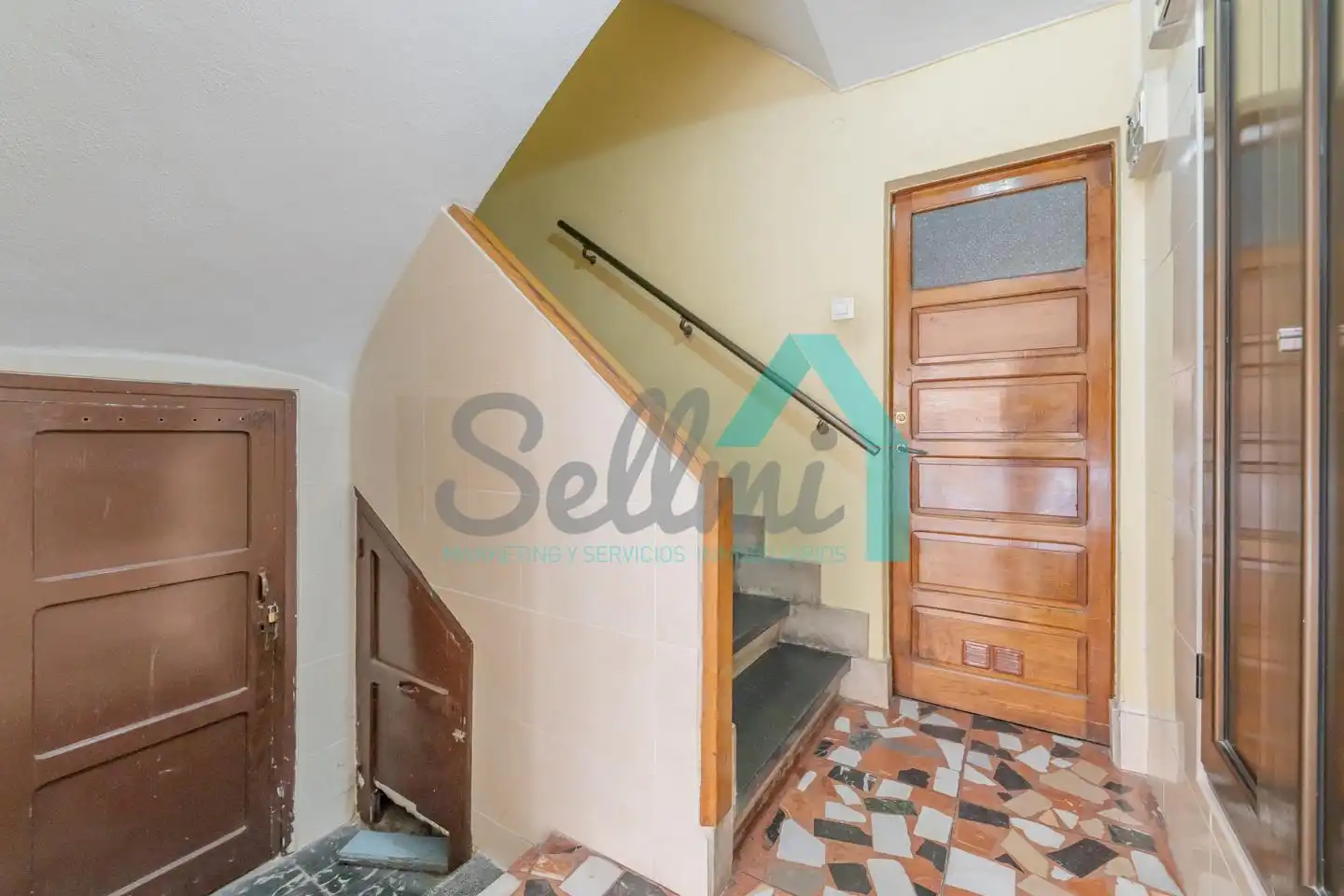 Flat for share in Oviedo   with Heating, Terrace and Furnished