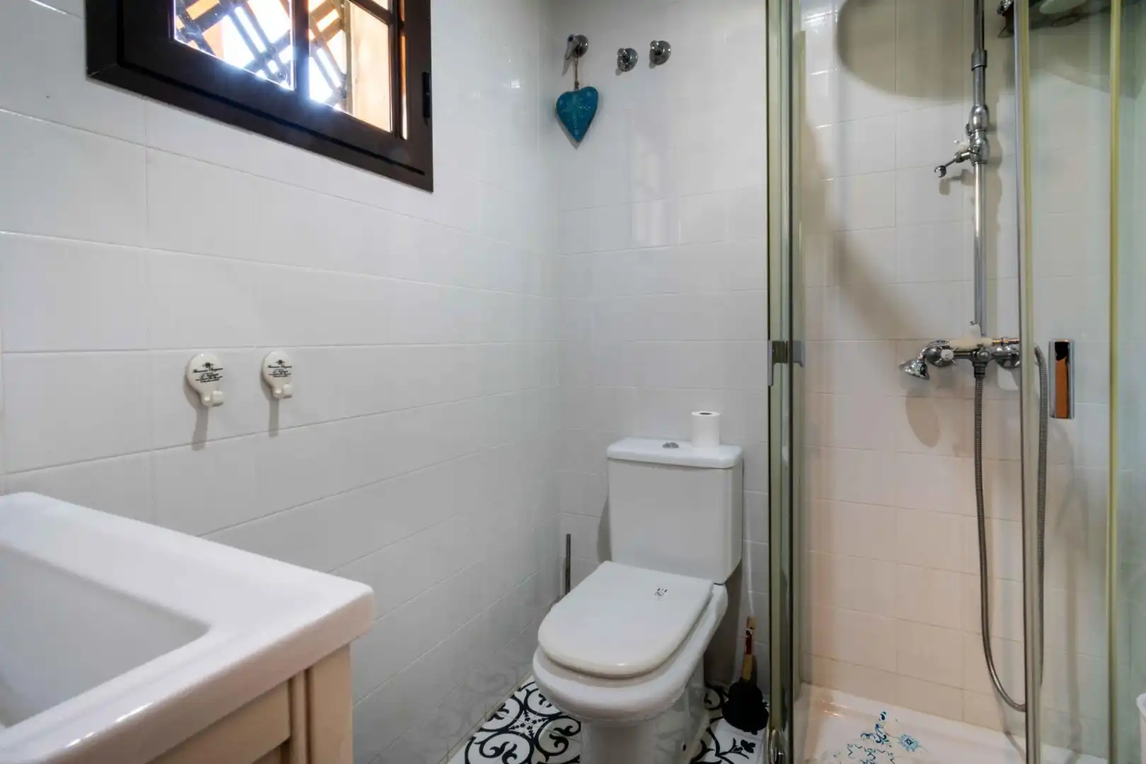 Bany de Apartament en venda en Altea amb Terrassa, Piscina i Moblat