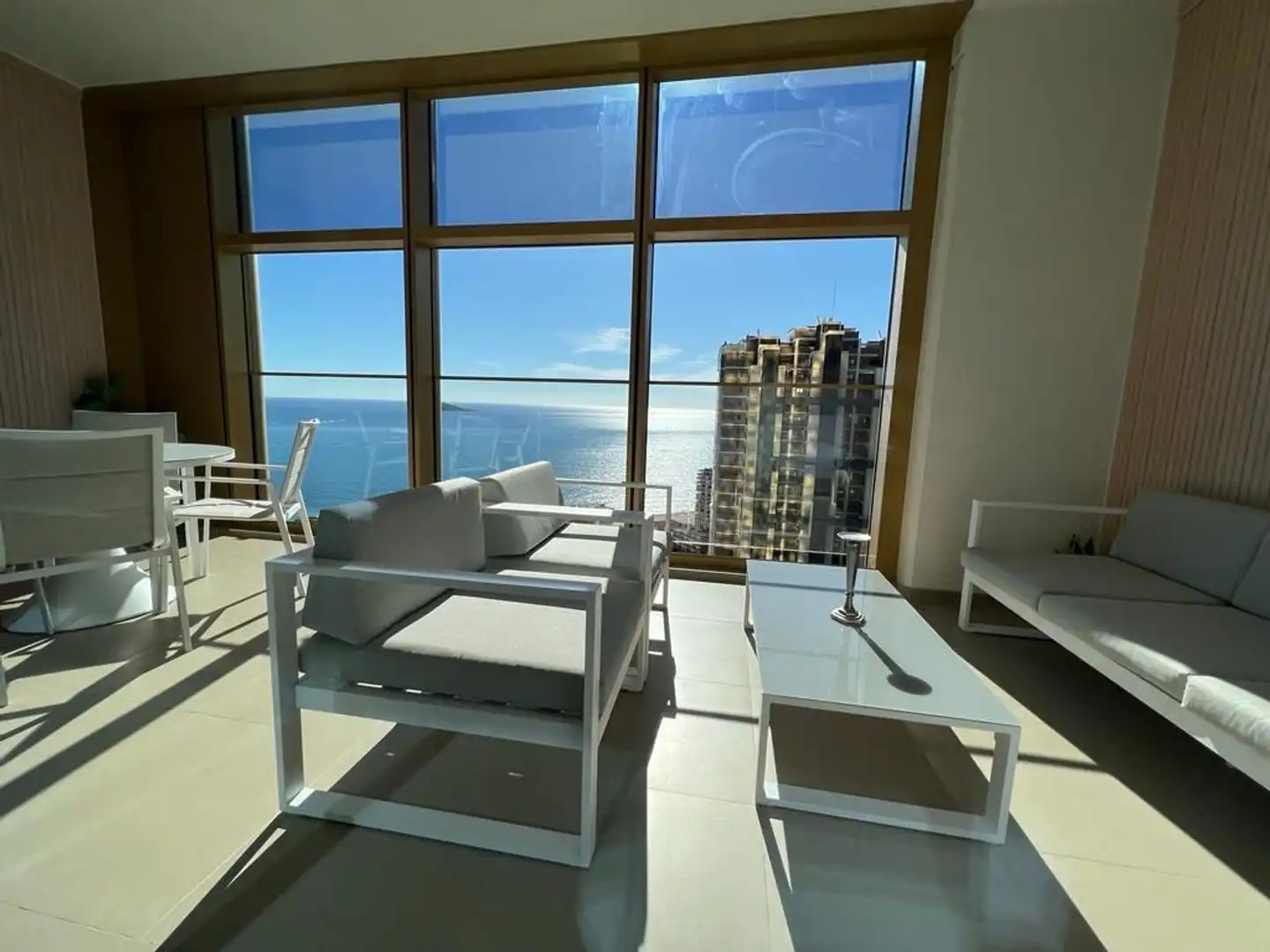 Terrassa de Casa o xalet de lloguer en Benidorm amb Aire condicionat, Jardí privat i Moblat