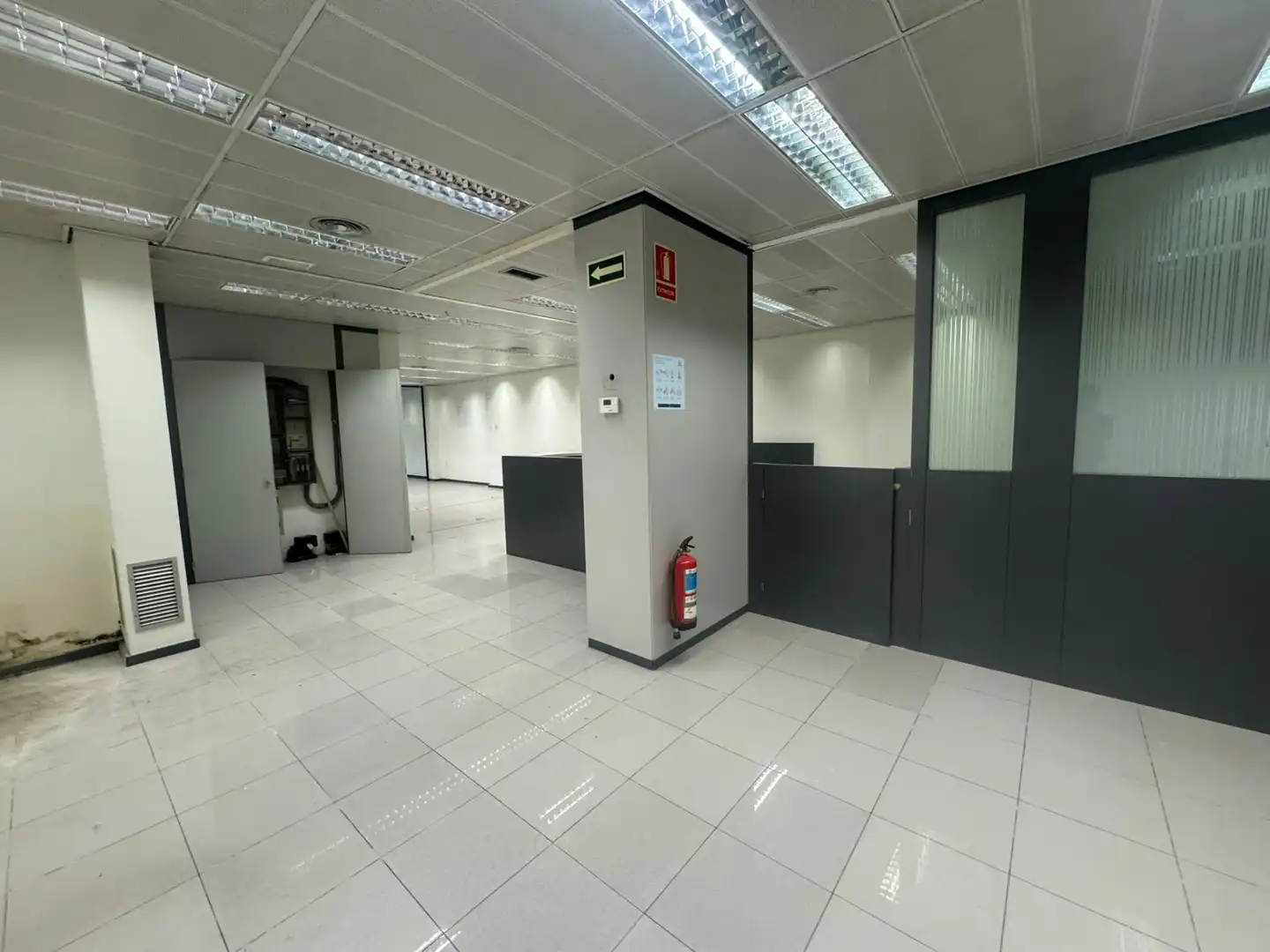 Local commercial à vendre à Rambla de Sant Jordi 95, imagen 4