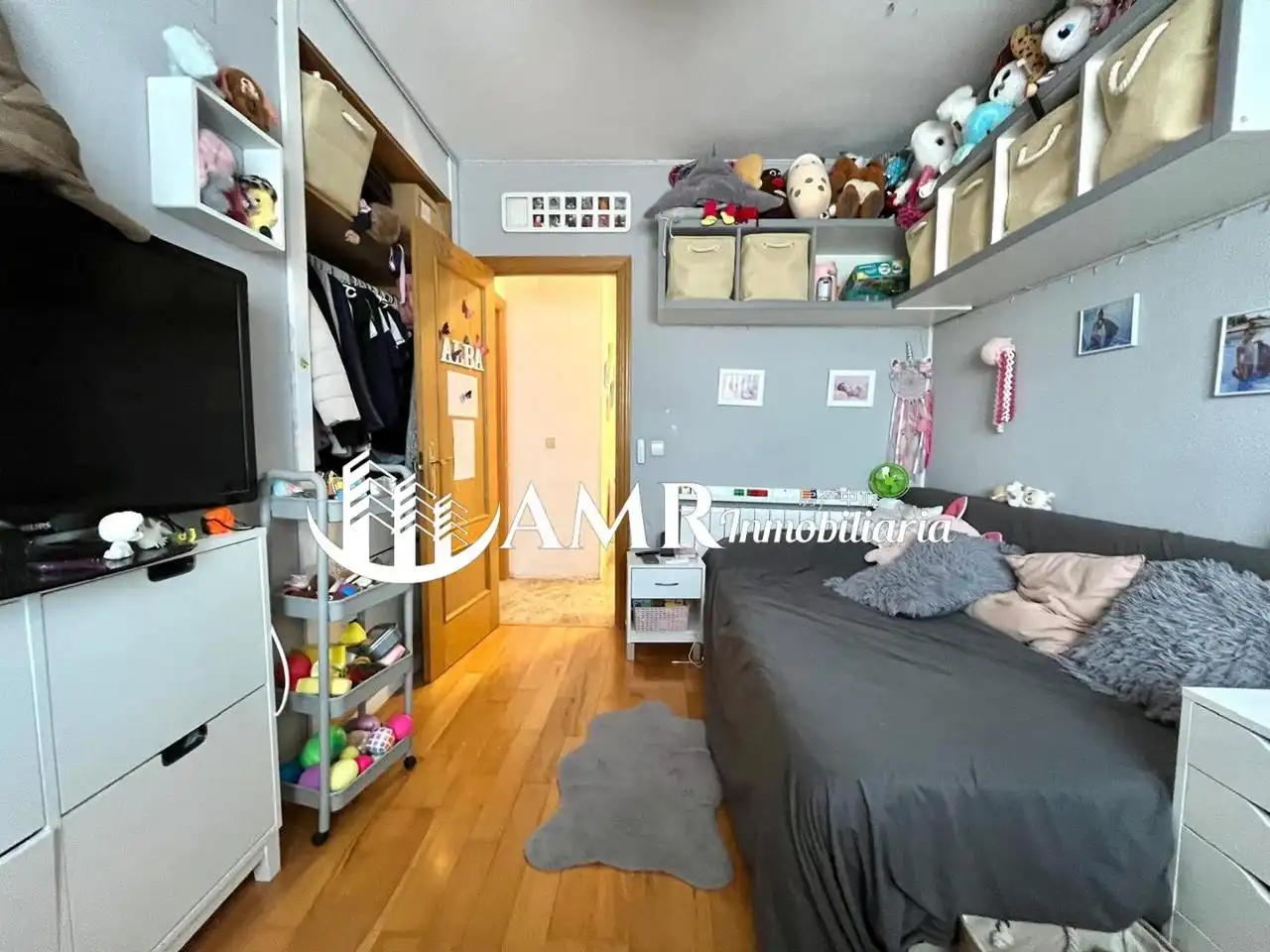 Habitación de Casa adosada en venta en Seseña con Aire acondicionado, Calefacción y Jardín privado
