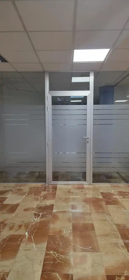 Oficina de alquiler en Elche / Elx