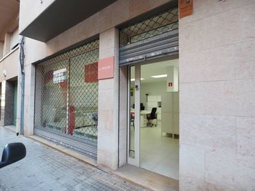Business premises for sale in Calle Roger de Llúria 42