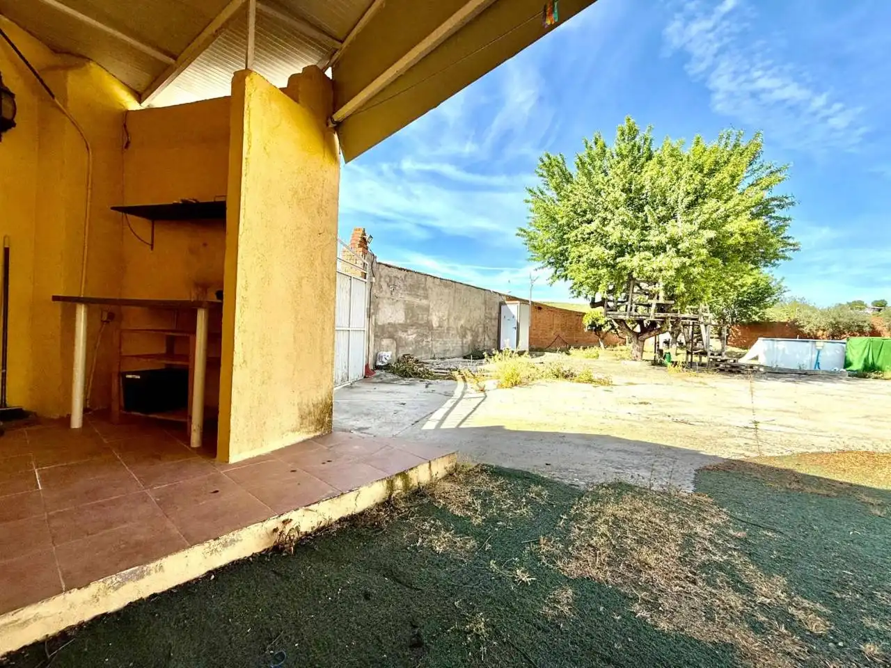 Houses for sale in Carriches  with Private garden and Swimming Pool