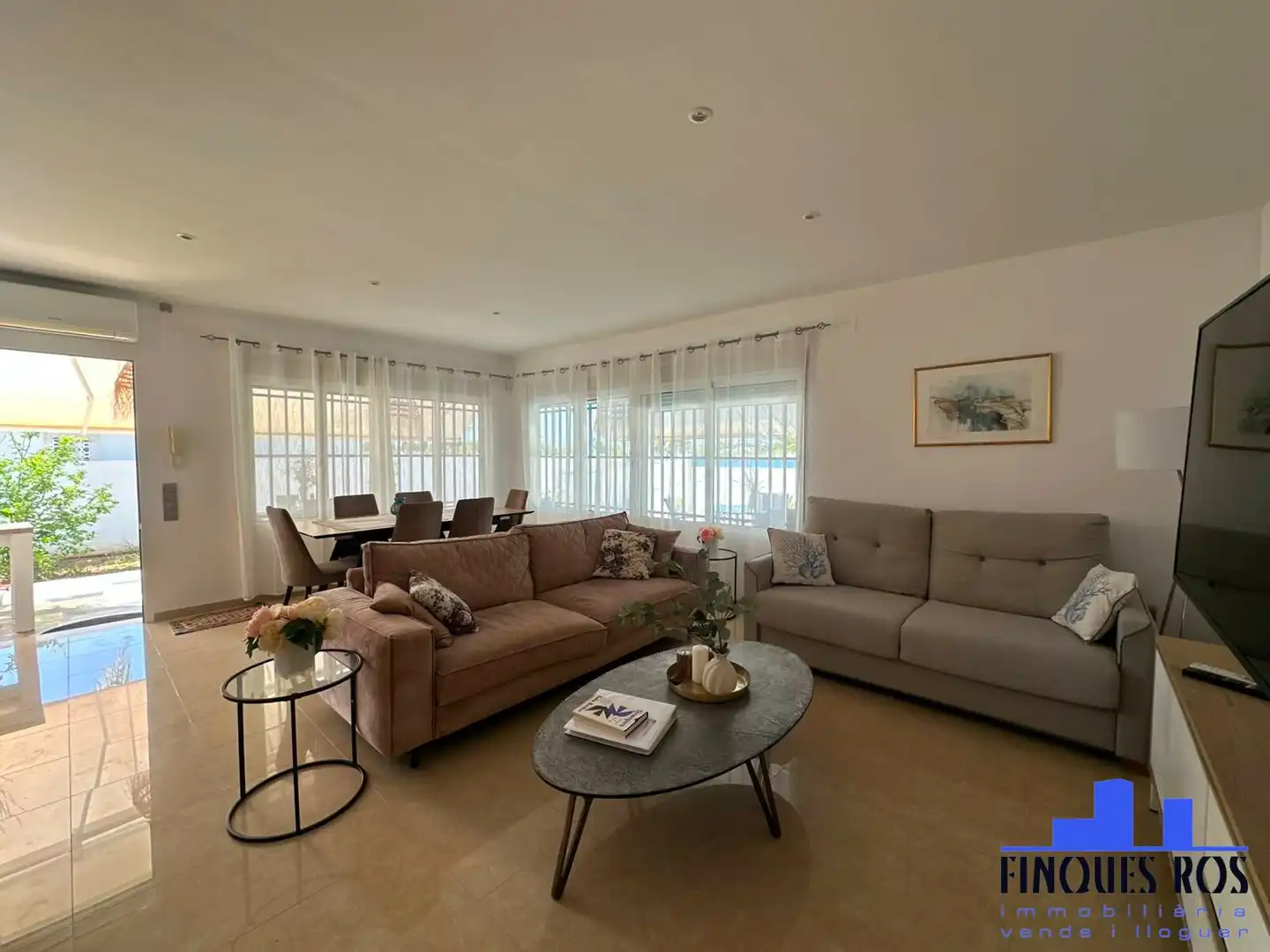 Vista exterior de Casa o chalet en venta en Vinaròs con Aire acondicionado, Calefacción y Jardín privado