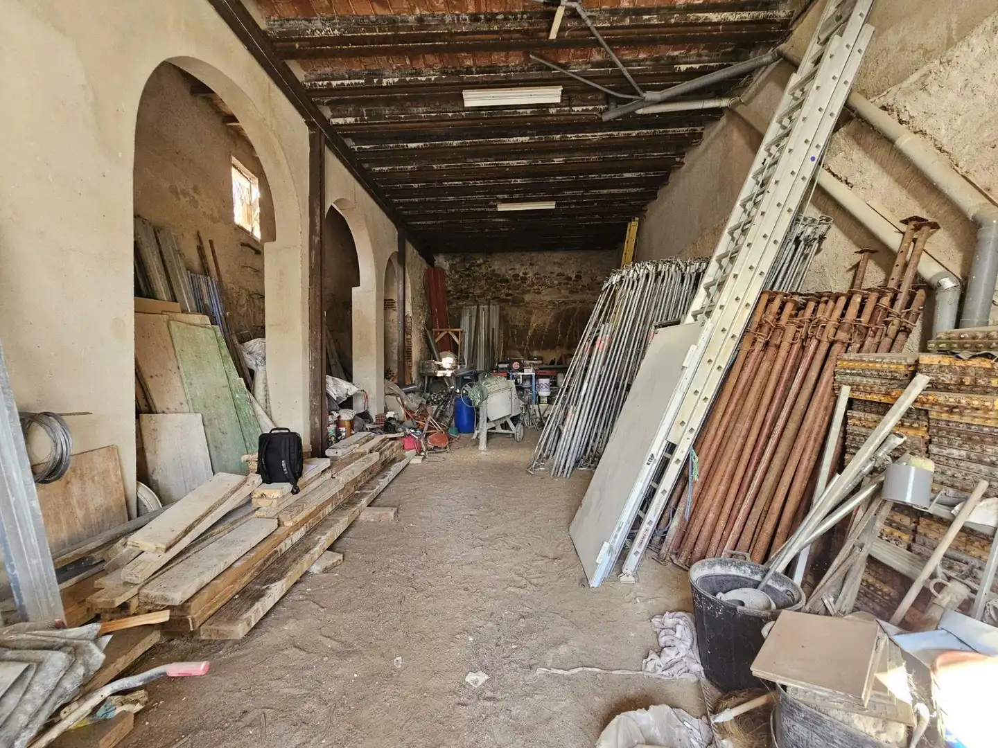 Local en venta en Sant Cebrià de Vallalta