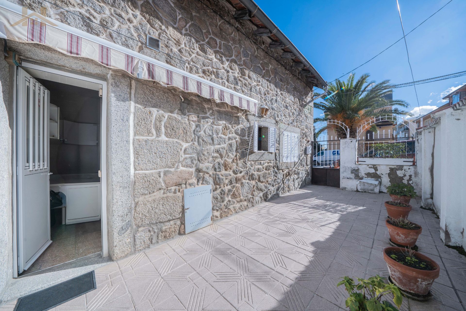 Exterior view of Single-family semi-detached for sale in El Escorial  with Heating, Private garden and Terrace