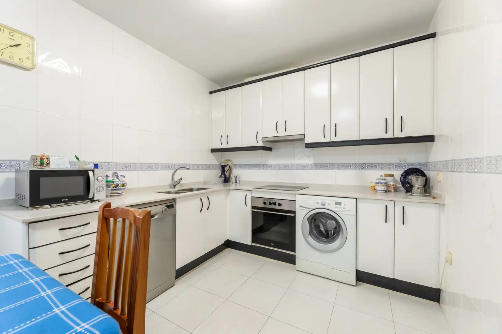 Cocina de Casa adosada en venta en Chiloeches con Calefacción y Balcón