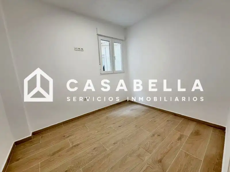 Piso en venta en Cid, Nou Moles