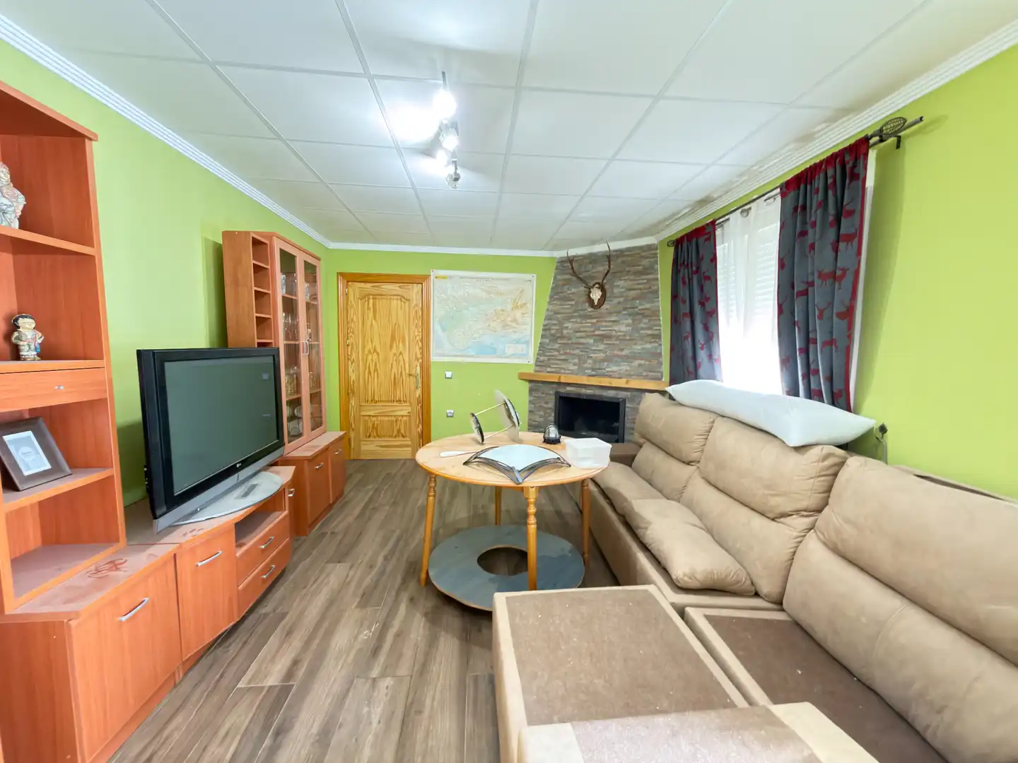 Sala d'estar de Casa o xalet en venda en Úbeda, Jaén
