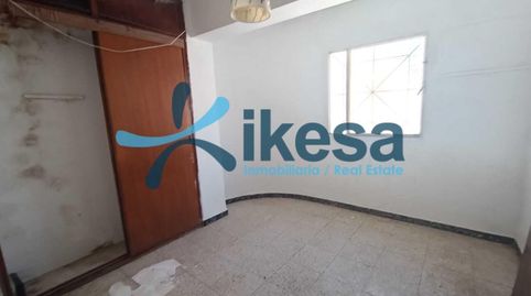 Foto 5 de Piso en venta en Lora del Río, Sevilla