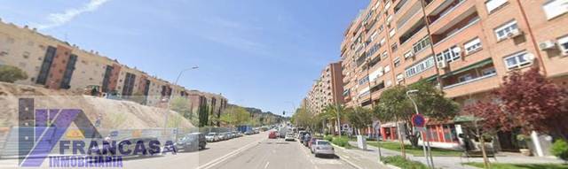 Local comercial en Venta en Valdeastillas - Fuentezuelas