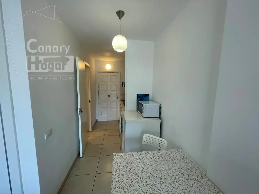 Study for sale in Arona  with Air Conditioner, Balcony and Internet