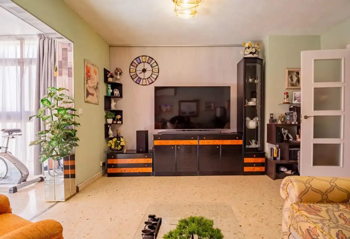 Living room of Flat for sale in Benidorm  with Air Conditioner, Heating and Private garden