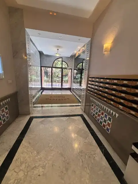 Apartament de lloguer a Calle Torre de Peralada, 4, Castaño - Mirasierra