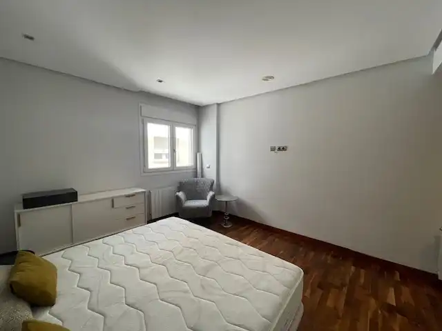 Maisonette zur Miete in Carrer Tomás López Torregrosa, Barrio del Centro