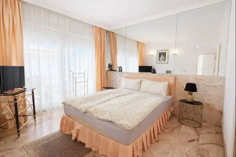Habitación de Casa o chalet en venta en Arona con Jardín privado, Terraza y Piscina