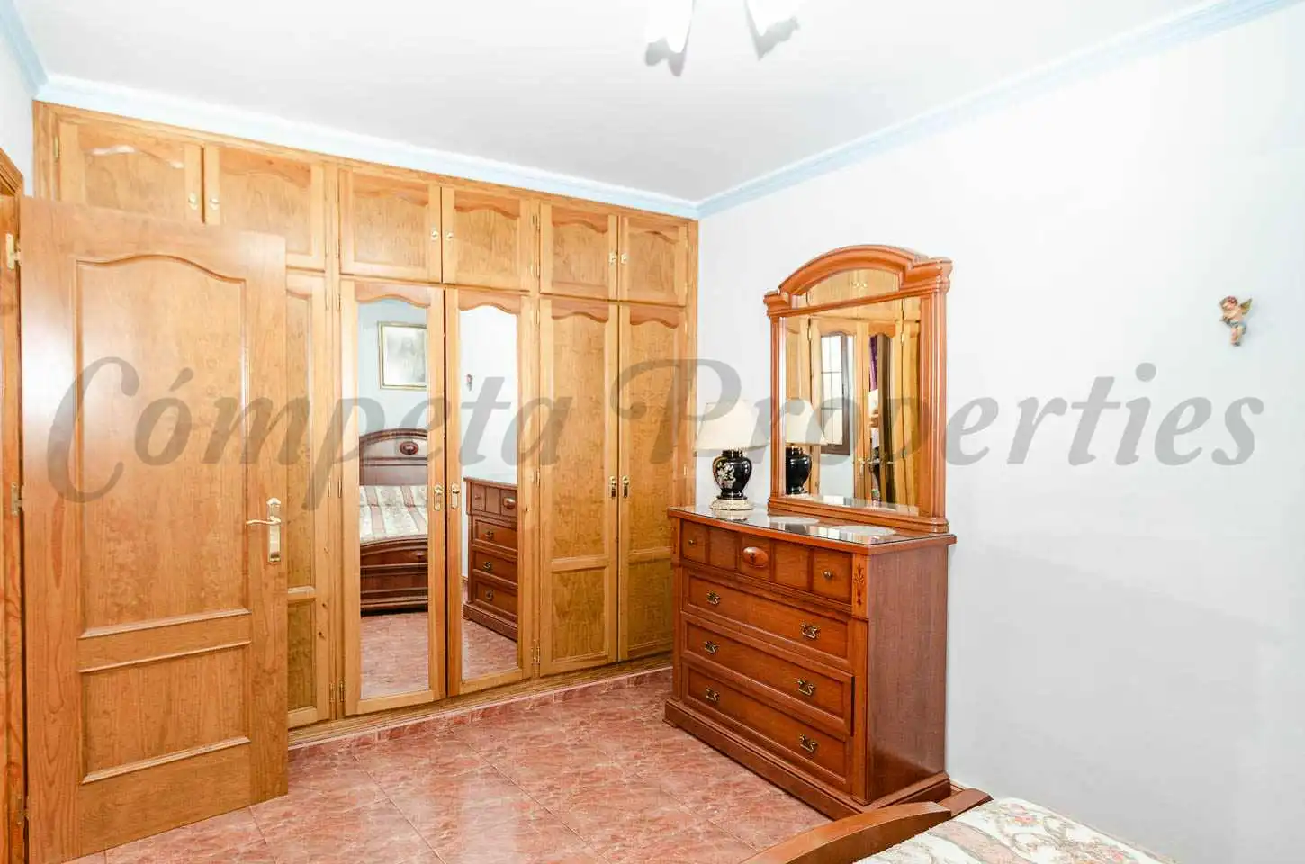 Habitación de Casa adosada en venta en Árchez con Terraza y Amueblado