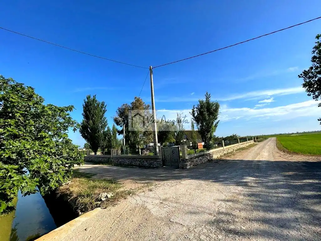 Finca rústica en venta en Sant Jaume d'Enveja con Jardín privado