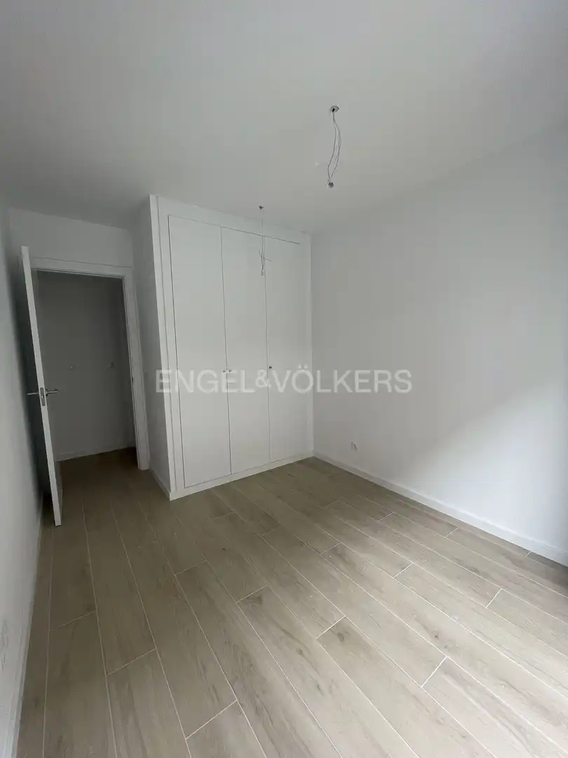 Schlafzimmer von Wohnung zur Miete in Madrid mit Klimaanlage, Heizung und Schwimmbad