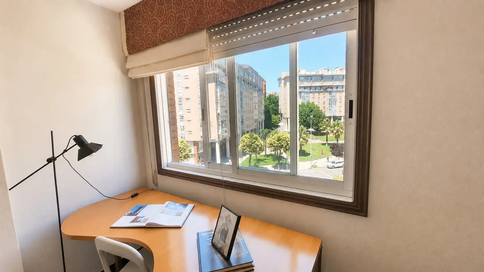 Piso en venta en Vigo  con Calefacción, Parquet y Trastero