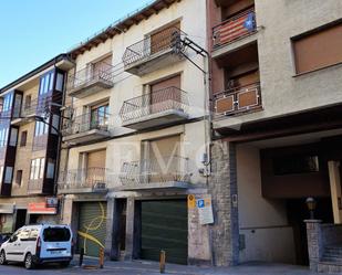 Vista exterior de Edifici en venda en Puigcerdà