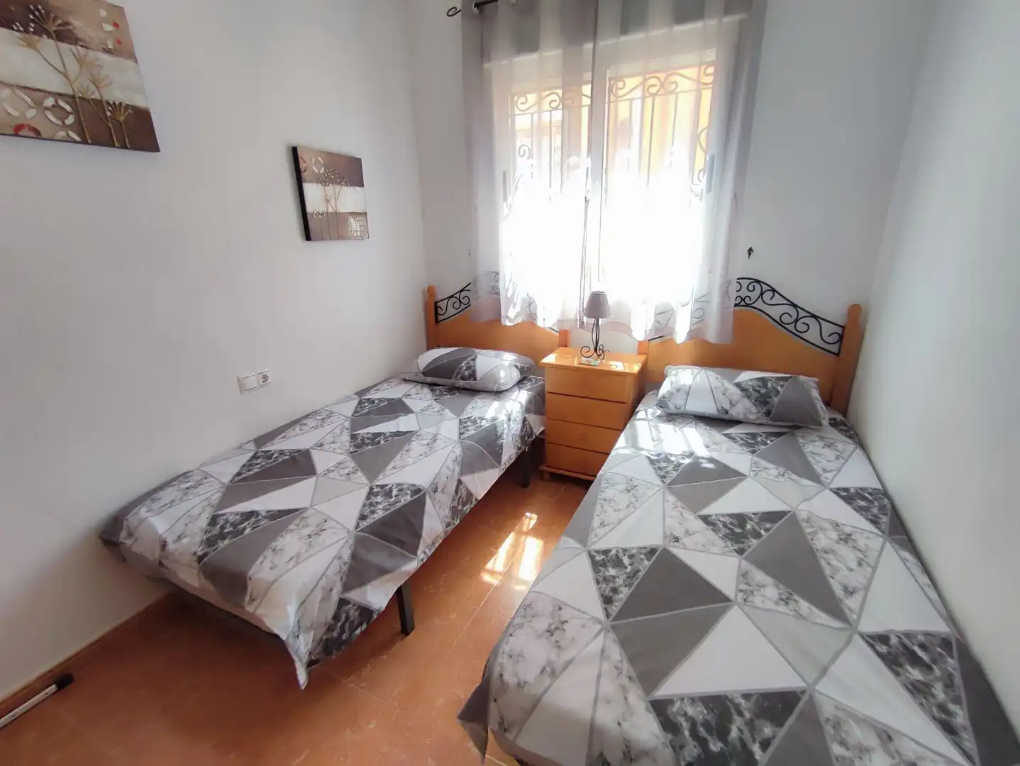 Schlafzimmer von Einfamilien-Reihenhaus zum Verkauf in Orihuela mit Klimaanlage, Terrasse und Möbliert