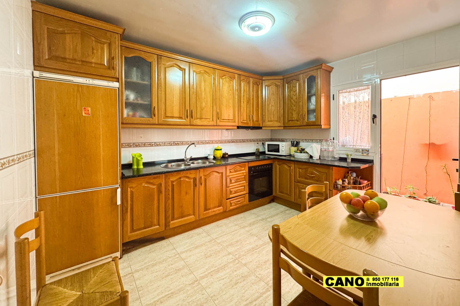 Kitchen of House or chalet for sale in Roquetas de Mar