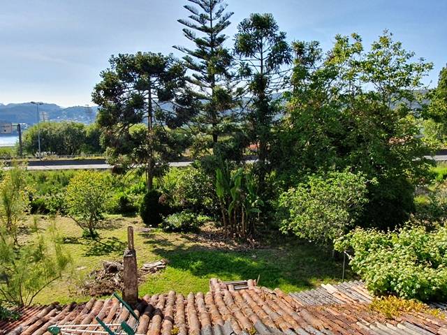 Piso en Venta en C/ Raposeiro en A Malata - Catabois - Ciudad Jardín