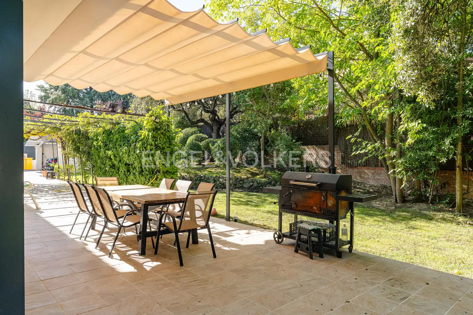 Terraza de Casa o chalet en venta en Boadilla del Monte con Aire acondicionado, Calefacción y Jardín privado