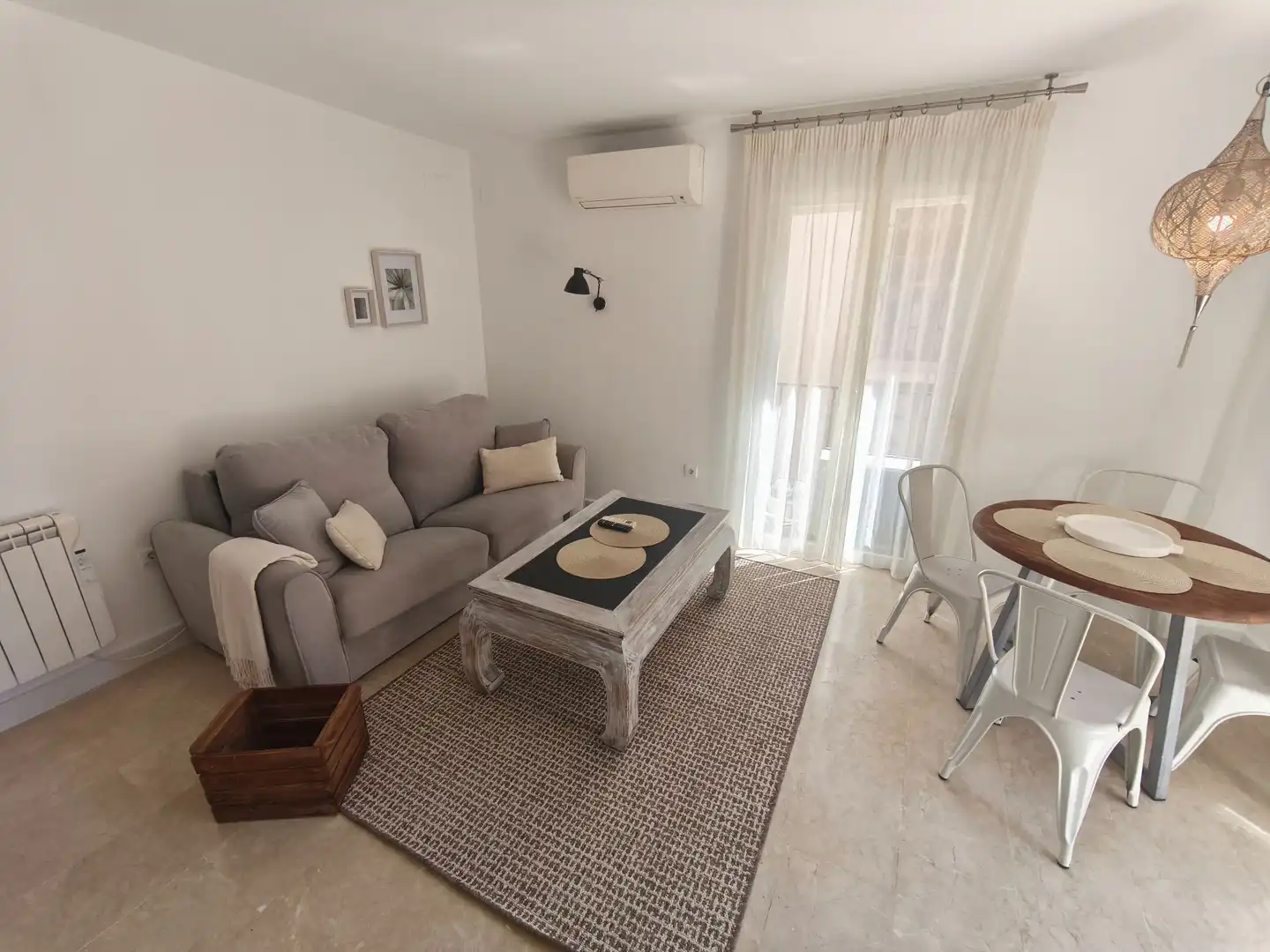 Wohnung zur Miete in Elvira, Centro - Sagrario