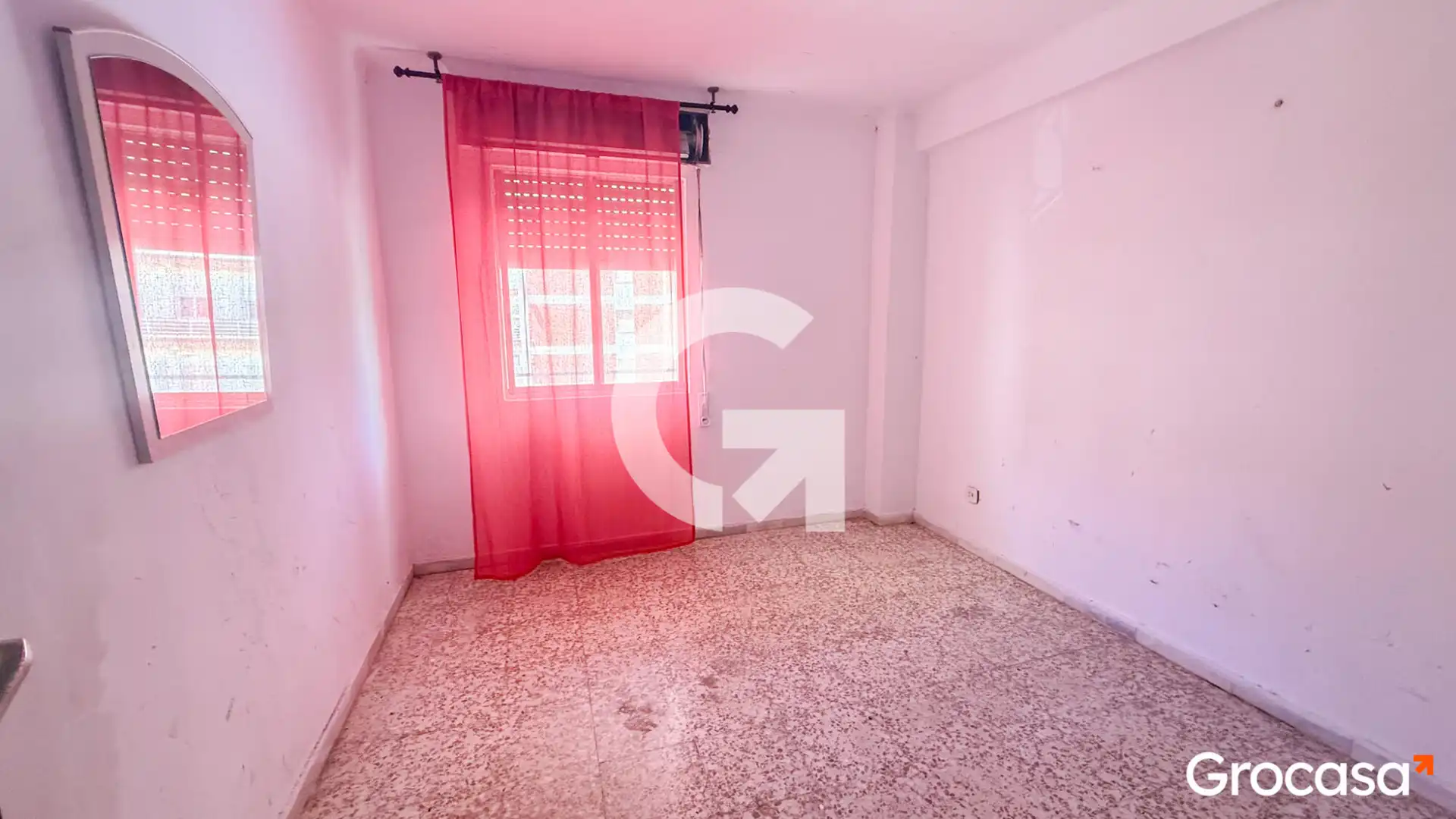 Dormitori de Pis en venda en Vélez-Málaga amb Terrassa, Balcó i Piscina comunitària