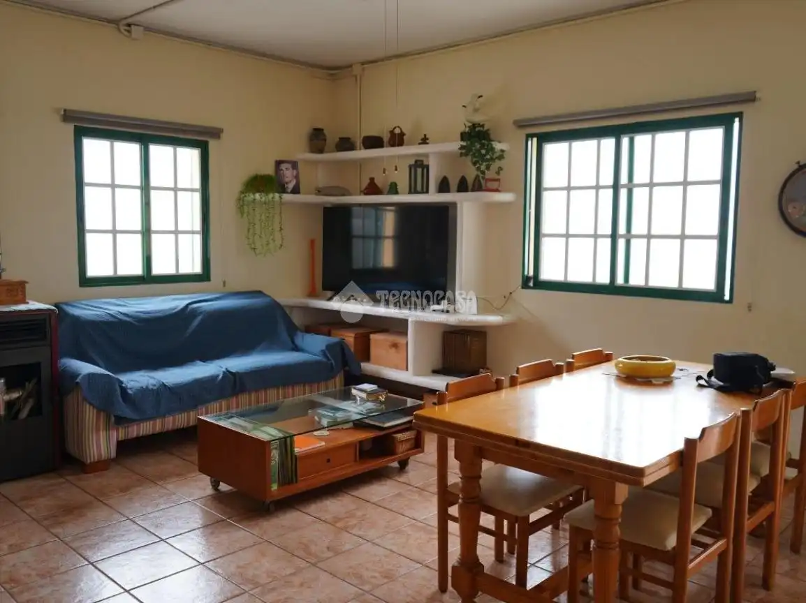 Sala de estar de Casa o chalet en venta en Los Realejos con Terraza y Balcón