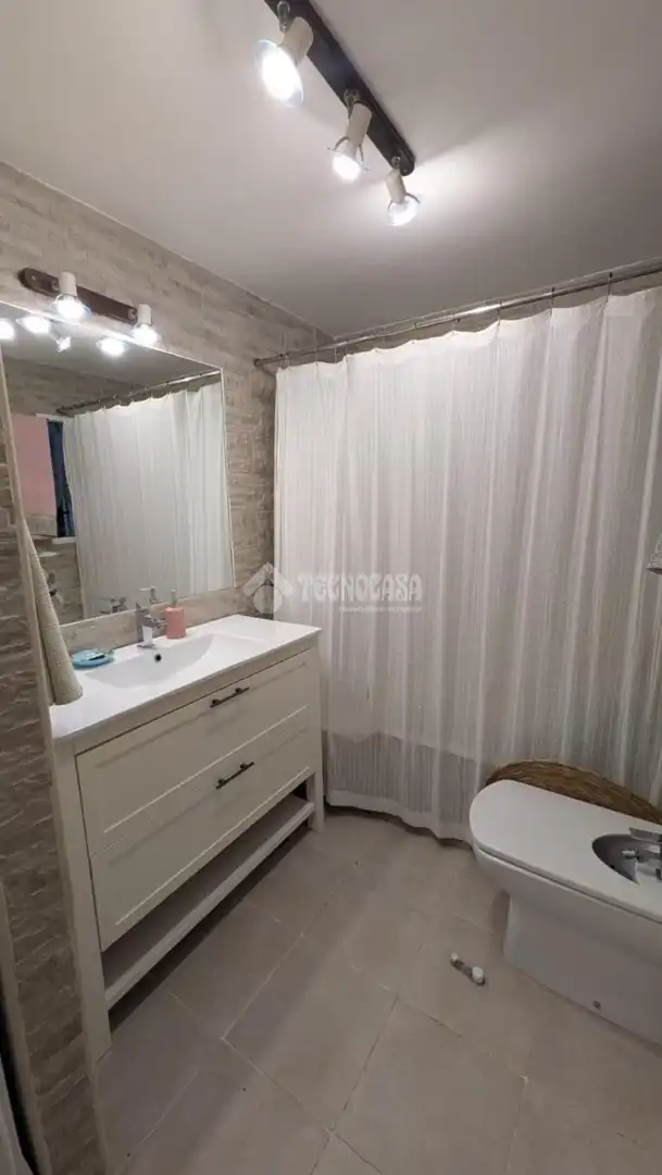 Baño de Casa adosada en venta en Marchena