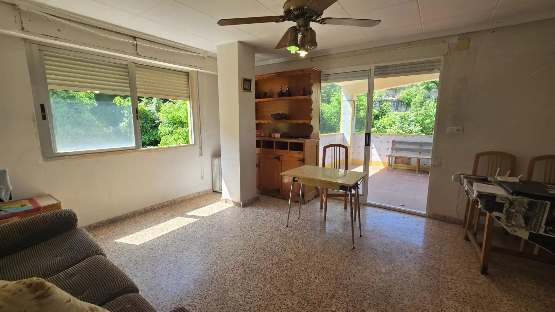 Wohnzimmer von Wohnung zum Verkauf in Cortes de Pallás mit Terrasse