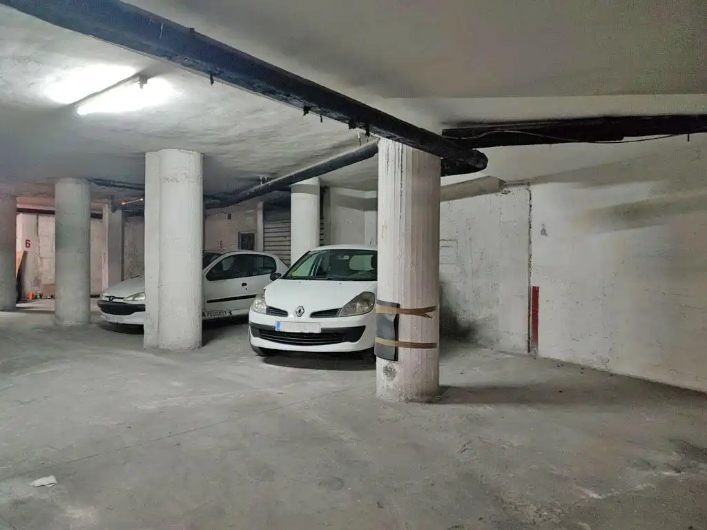 Parking de Garaje en venta en Granada