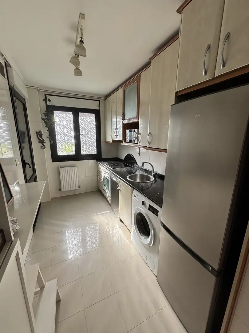Küche von Wohnung zum Verkauf in Castro-Urdiales mit Schwimmbad