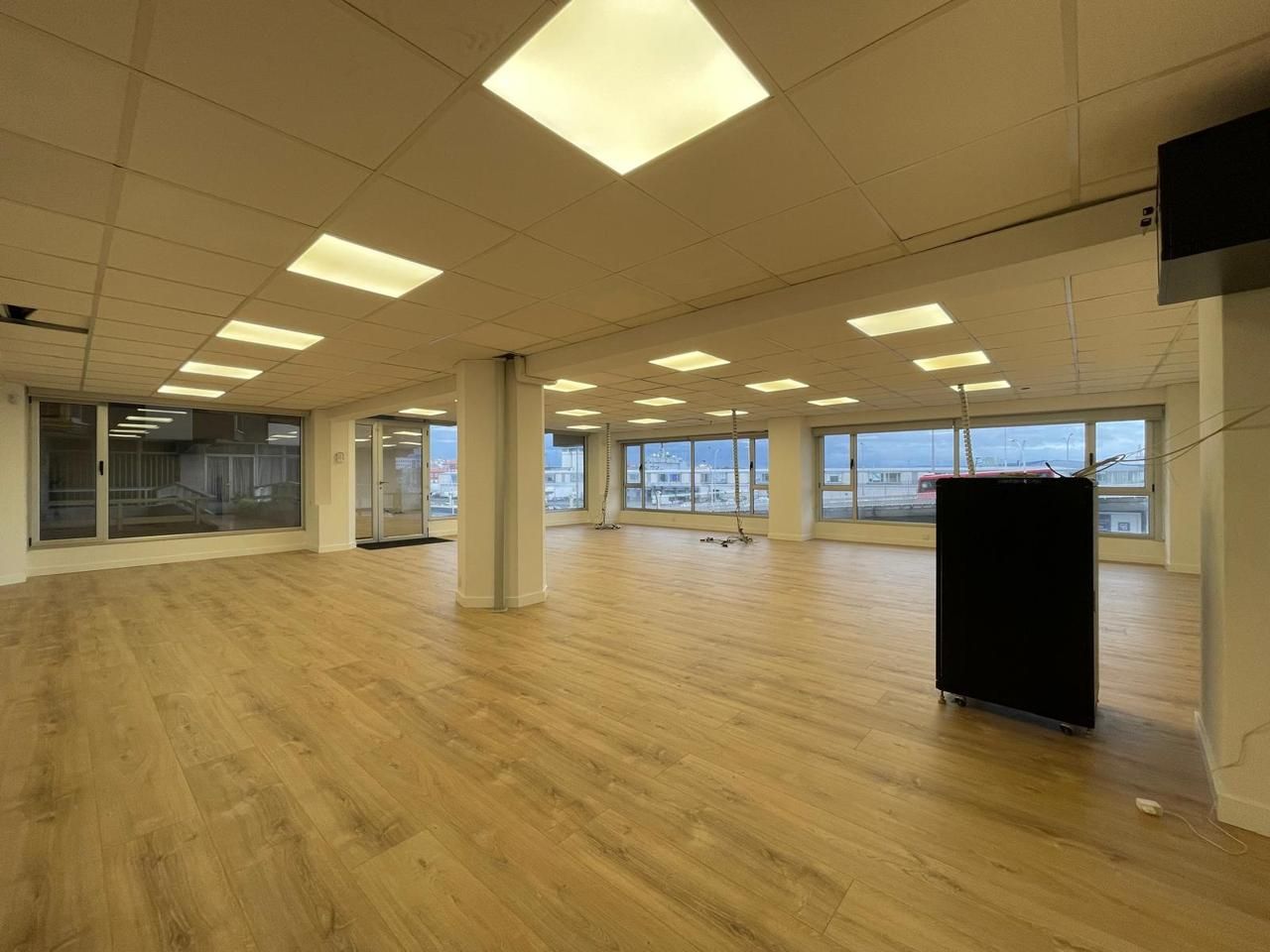 Oficina en venda en A Coruña Capital  amb Aire condicionat