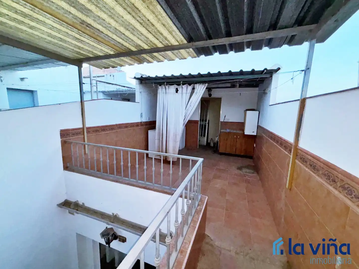 Jardín de Casa adosada en venta en Encinas Reales con Aire acondicionado, Terraza y Trastero