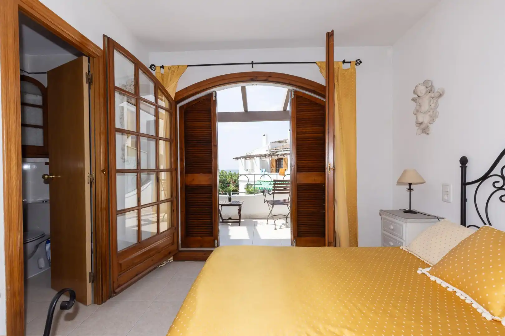 Bedroom of Detached homes for sale in Vandellòs i l'Hospitalet de l'Infant  with Heating, Private garden and Terrace