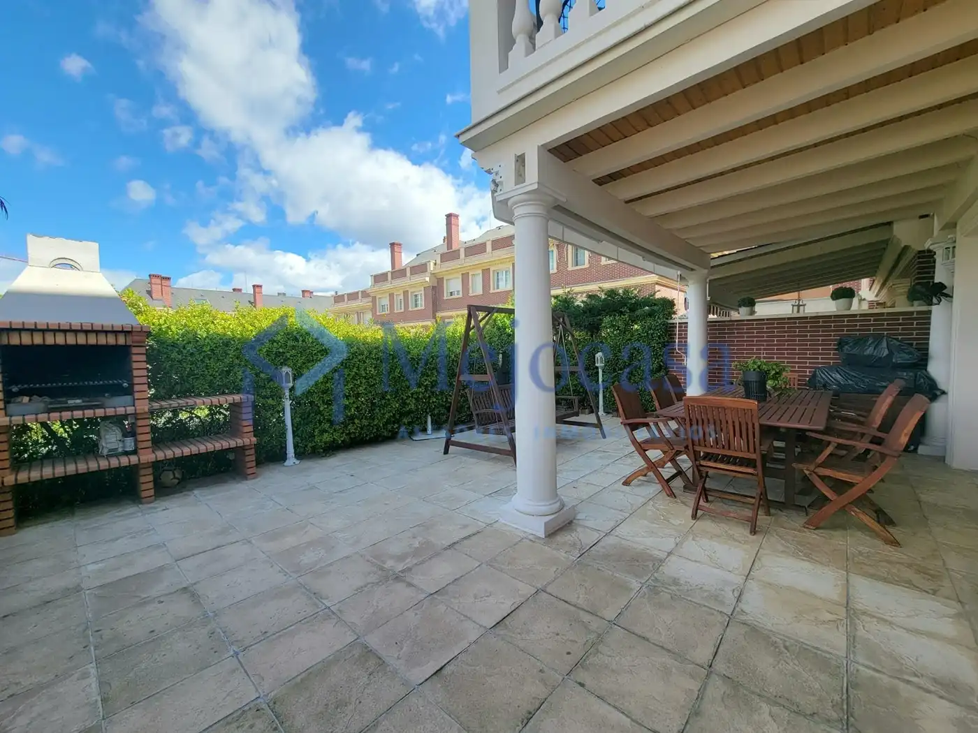 Terrassa de Casa adosada en venda en Madrid amb Aire condicionat, Calefacció i Jardí privat