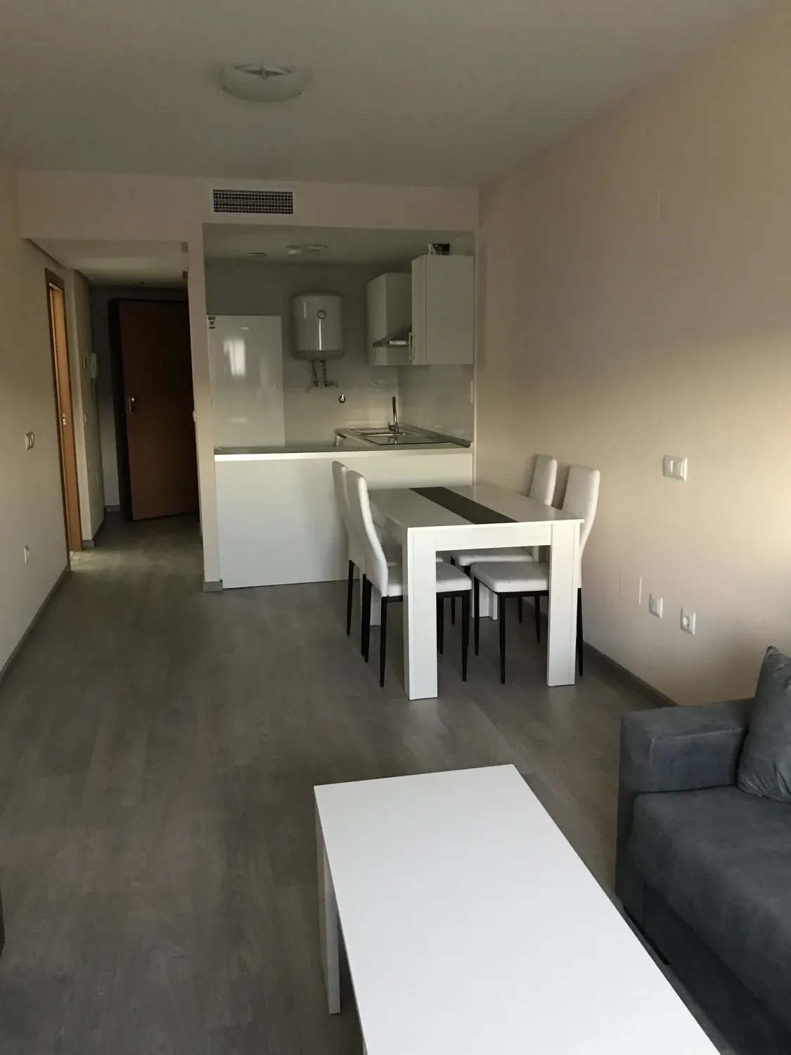 Cuina de Apartament de lloguer en  Murcia Capital amb Aire condicionat, Traster i Moblat