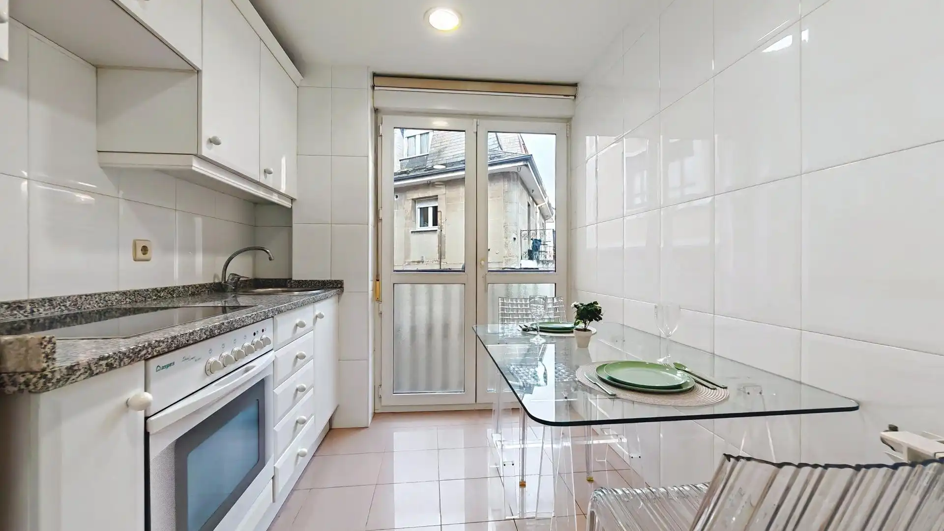 Küche von Wohnung zum Verkauf in Tineo mit Balkon