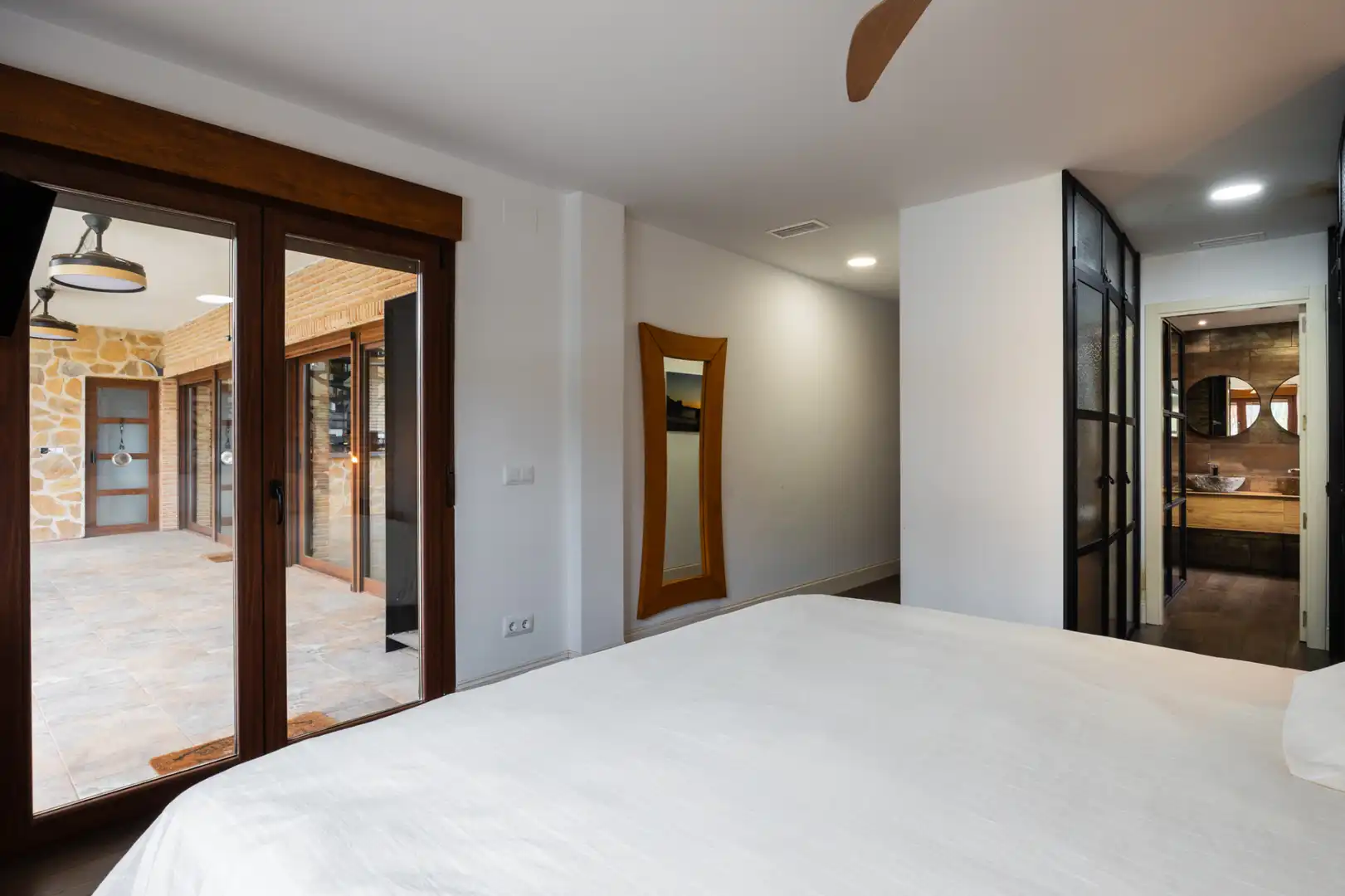 Habitación de Casa o chalet en venta en Layos con Aire acondicionado, Calefacción y Jardín privado