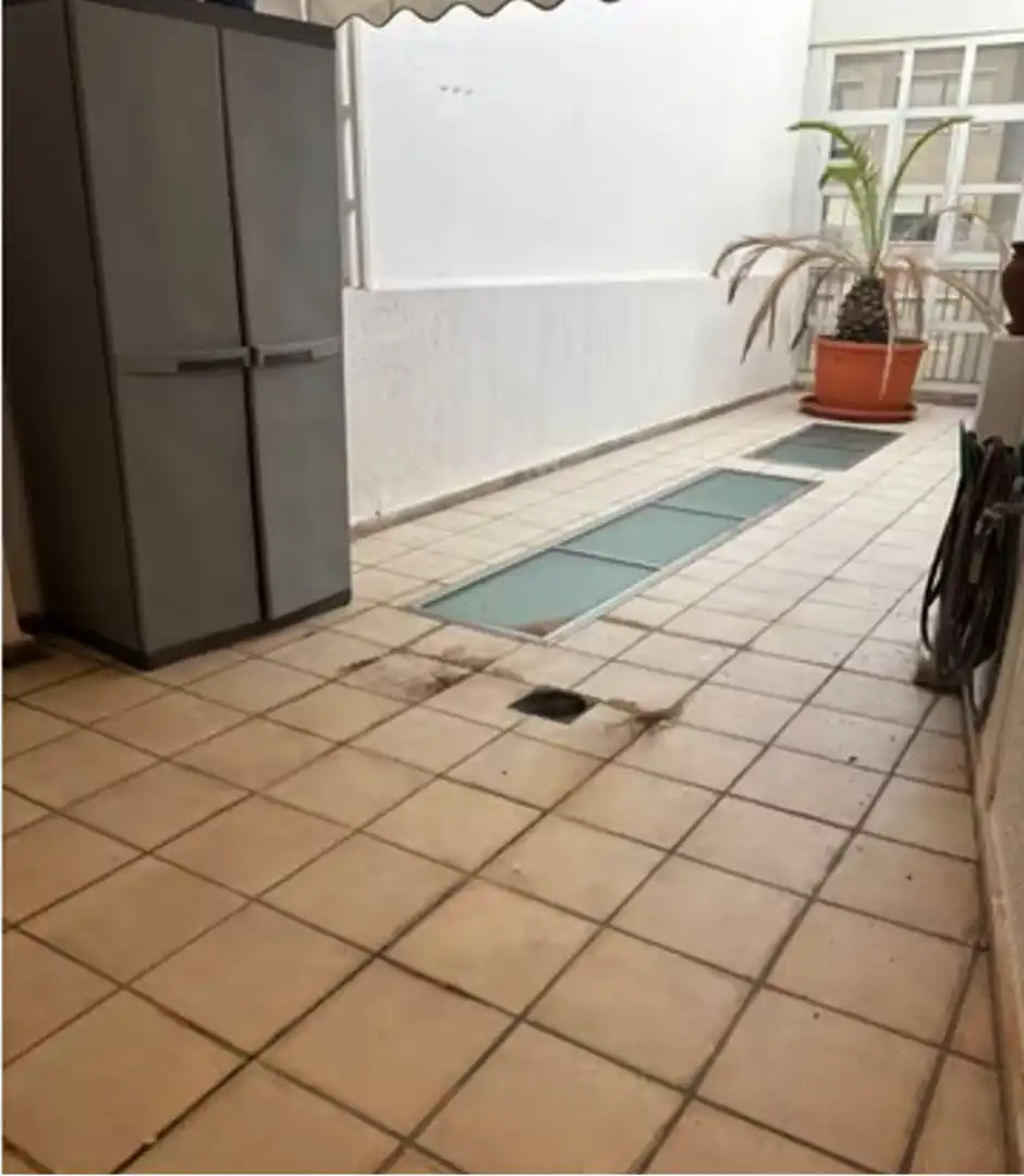 Vista exterior de Àtic de lloguer en Elche / Elx amb Terrassa i Moblat