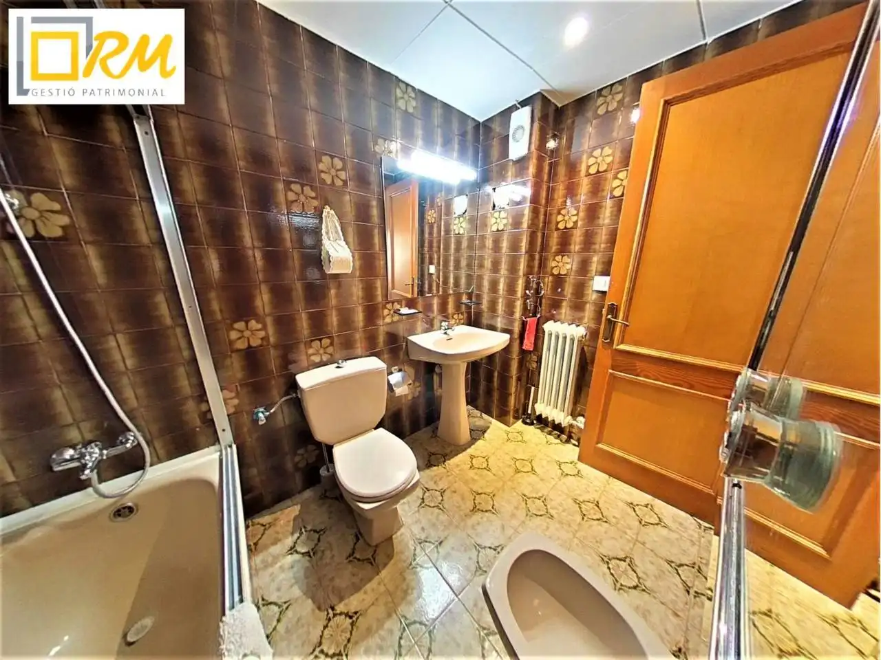 Baño de Piso en venta en Castell d'Aro, Platja d'Aro i s'Agaró con Calefacción, Terraza y Balcón